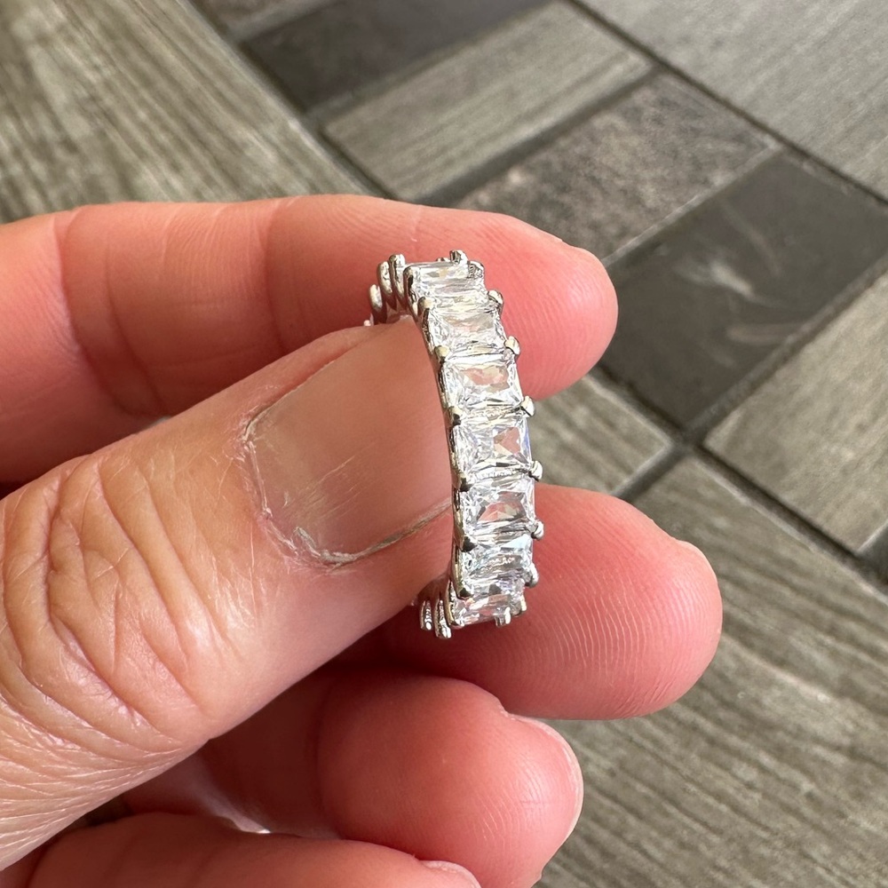 Silver Rectangular Diamond Lined Ring - image 7